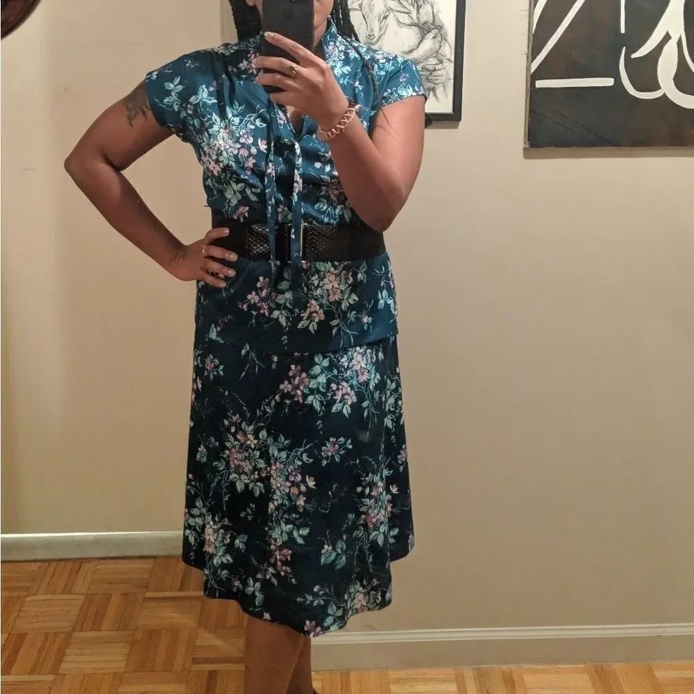 Vintage 2pc floral top & skirt set